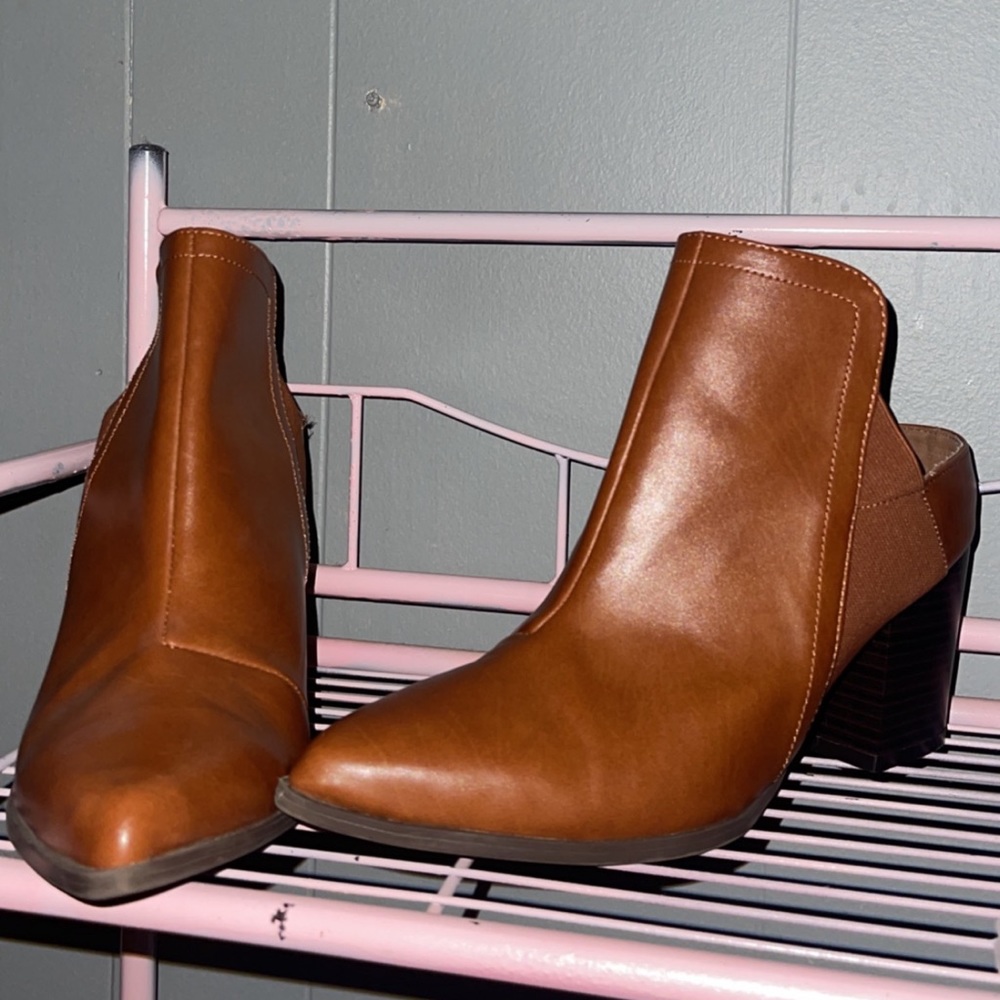 Leather booties